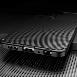 Силикон калъф Carbon за Samsung A24 със защита от удари и надрасквания